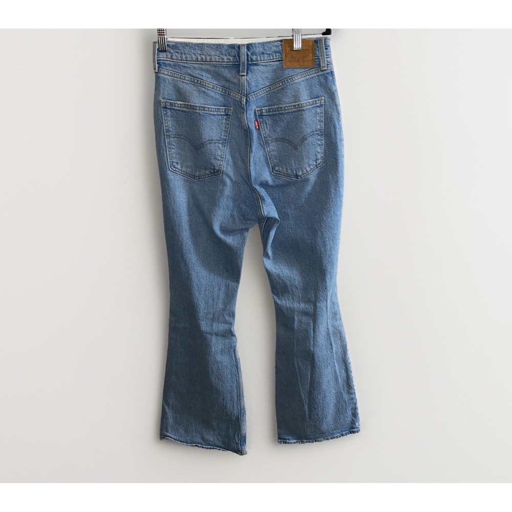 Levi's Women's 70's High‎ Rise Flare Jeans 28 Distressed Light - Picture 6 of 10